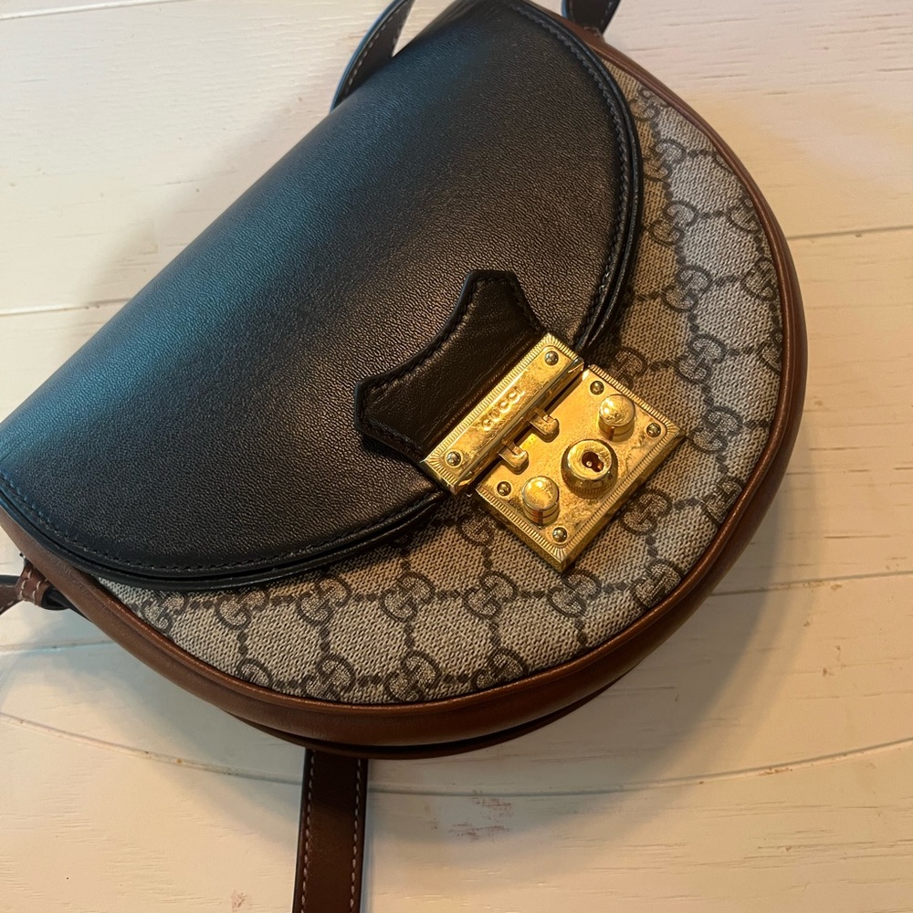 Gucci bag